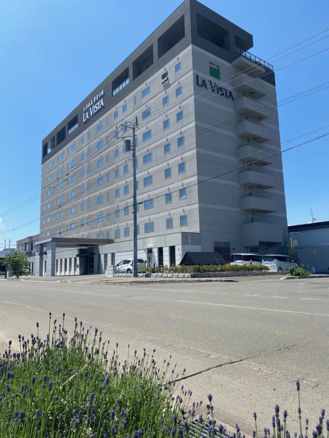 La Vista Furano Hills Natural Hot Spring Exterior photo